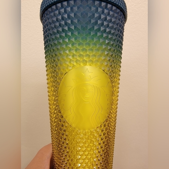 NWT Starbucks 2023 Lemongrass Ombre Venti Tumbler - Picture 2 of 6